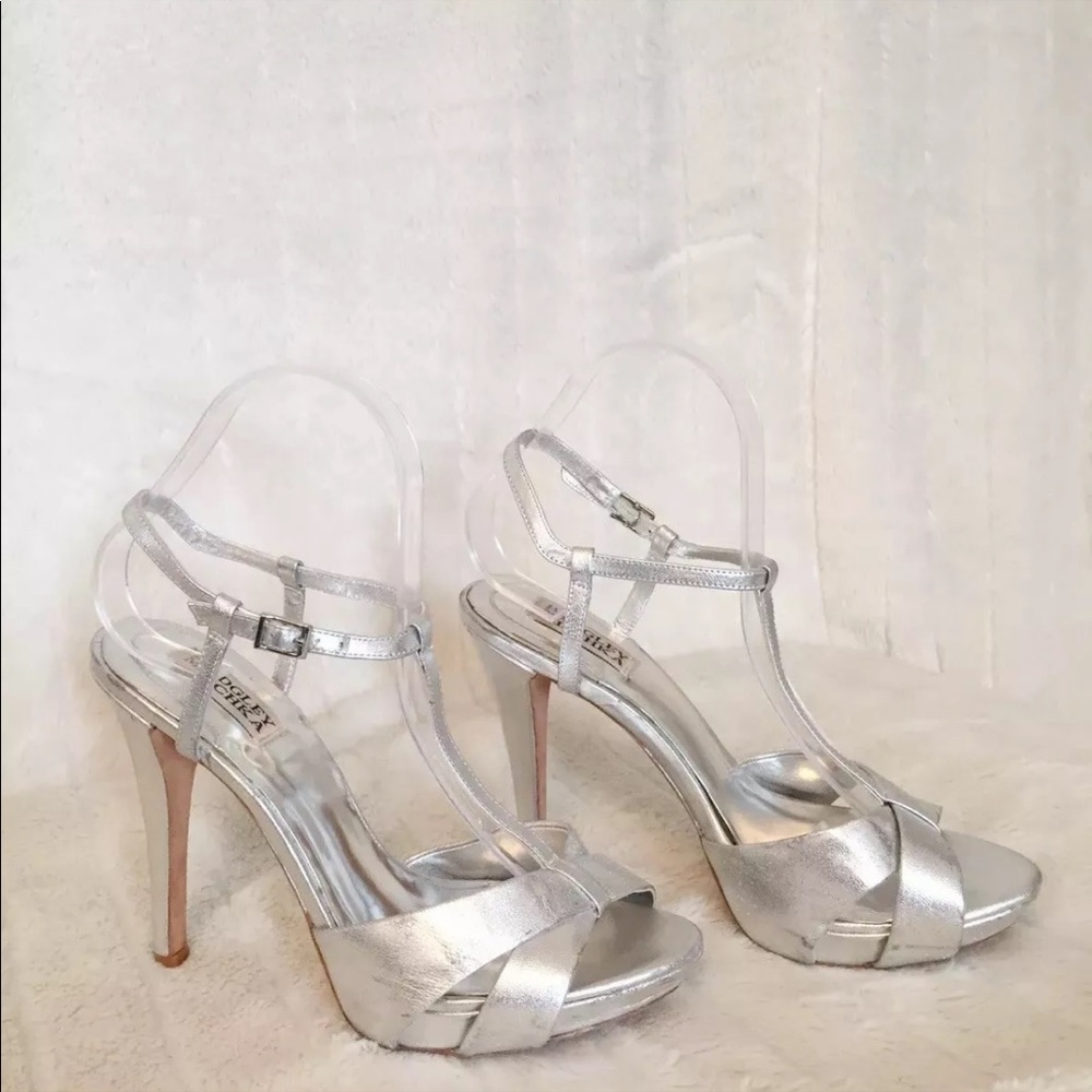 🩶 Badgley Mischka Metallic Silver Strappy Platform Heels | Size 9